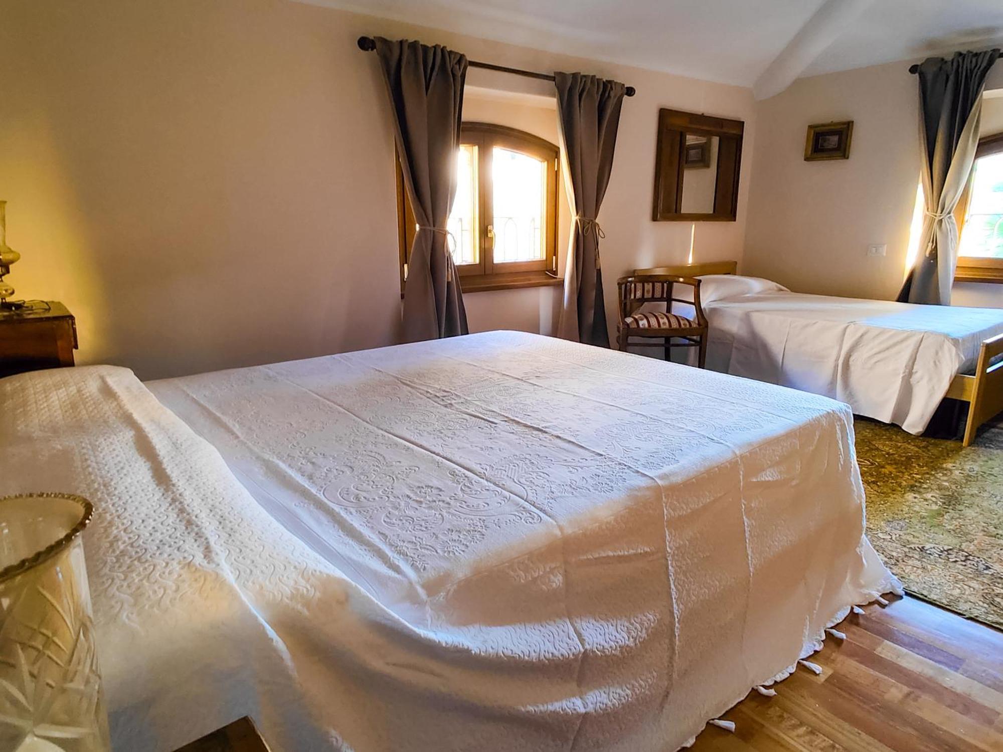 Villa Laura Lierna Zimmer foto